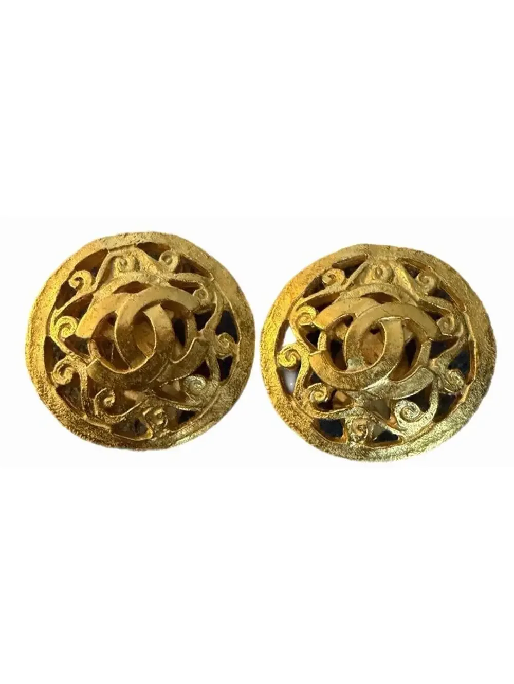 CHANEL Paris CC Fall 1995 Gold Plated Round Earrings
